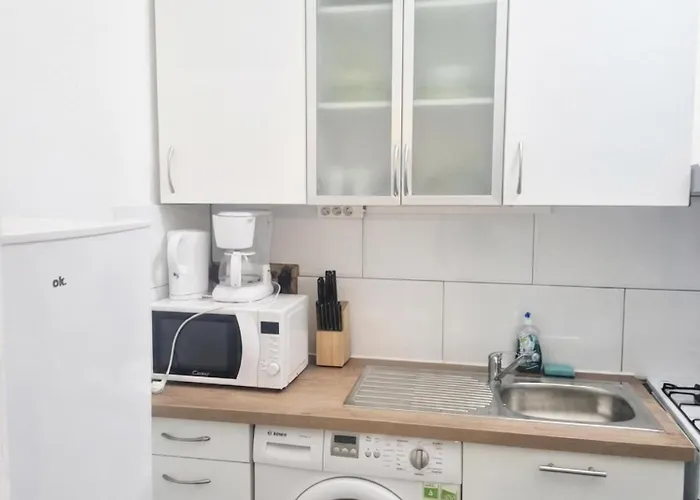10-min To Westbahnhof 1br & Living Βιέννη
