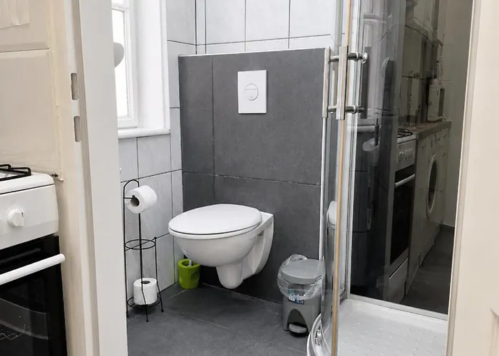 Apartment 10-min To Westbahnhof 1br & Living